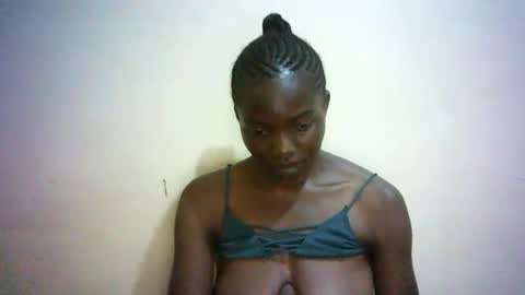 queen_joan online show from 02/13/25, 05:44