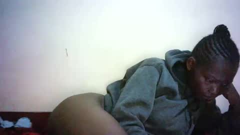 queen_joan online show from 02/14/25, 03:11