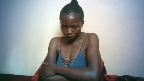 queen_joan online show from 02/18/25, 06:15