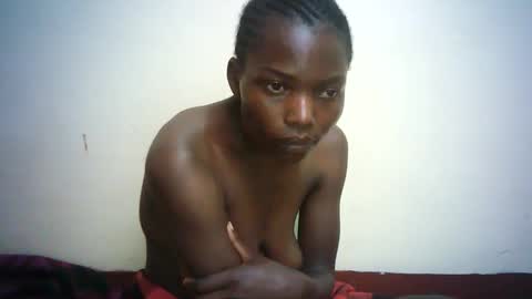 queen_joan online show from 02/19/25, 01:28