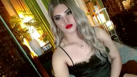 Kendal  online here from 6am-3pm philippine time online show from 03/14/26, 10:26