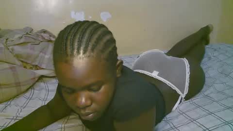 queen_latasha online show from 04/22/26, 08:39