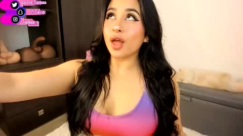 Snapshot of queen_liana chatting on 09/19/25, 06:04 Liana online show from 09/19/25, 06:04