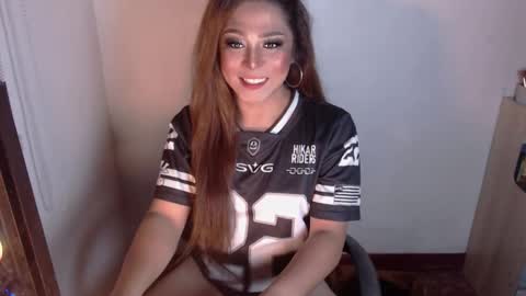 samantha online show from 11/18/25, 01:11