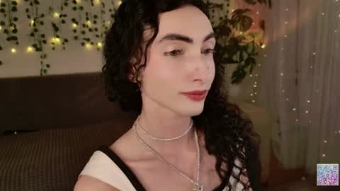 Snapshot of queen_of_tease chatting on 07/08/26, 03:44 queen_of_tease online show from 07/08/26, 03:44