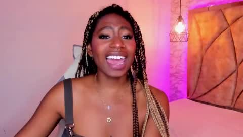   online show from 01/11/25, 02:25