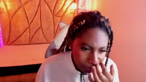   online show from 01/12/25, 05:33