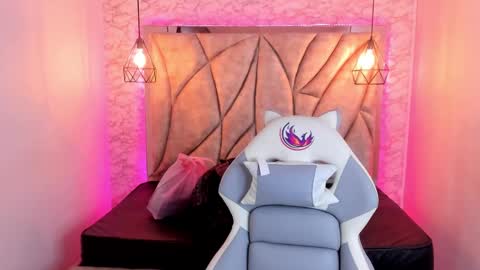   online show from 03/04/25, 11:51