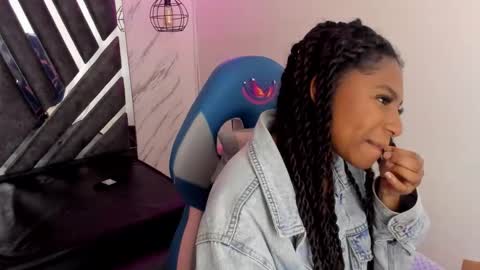   online show from 10/30/25, 02:46