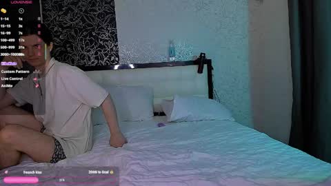 Kim online show from 04/10/26, 04:12