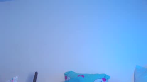 Snapshot of queenalya_ chatting on 10/15/25, 02:22 Ahlya online show from 10/15/25, 02:22