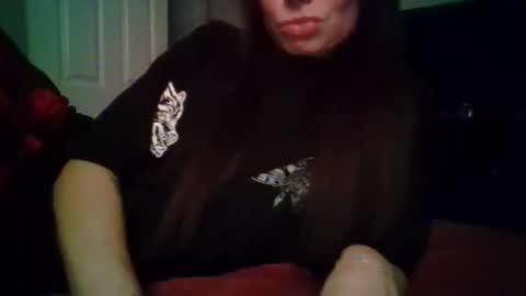 queenbee6269 online show from 02/17/25, 09:13