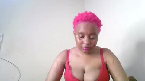 queen online show from 04/09/26, 07:41