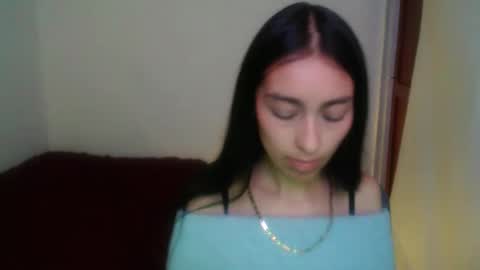 queenbyte_18 online show from 12/19/25, 02:40