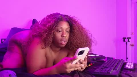 Queen Cherise Roze online show from 07/01/26, 03:41