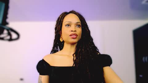 Sweet Goddess online show from 09/19/25, 12:23