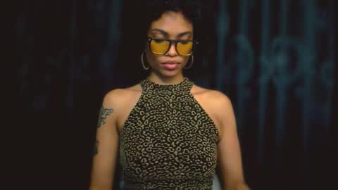 Sweet Goddess online show from 11/21/25, 09:02