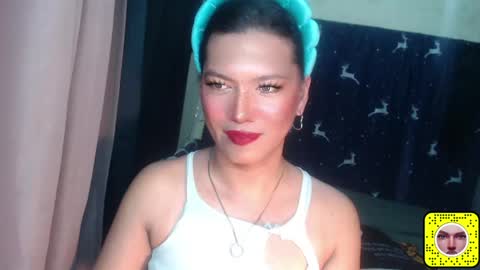 Snapshot of queenfcker1st chatting on 05/01/26, 09:30 Be my property Sabrina online show from 05/01/26, 09:30
