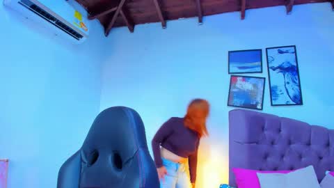 Queen online show from 10/12/25, 04:17