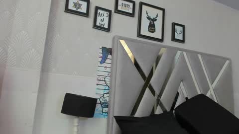 QUEENJEENN online show from 01/25/25, 07:28