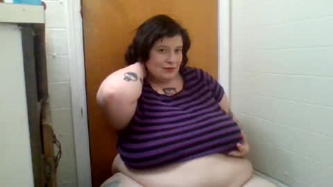 QueenJezabel online show from 01/22/25, 01:53