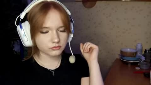 Bella online show from 03/18/26, 06:49