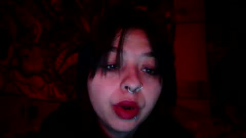 Snapshot of queenmarcy666 chatting on 12/06/24, 08:05 Marceline VQueen online show from 12/06/24, 08:05
