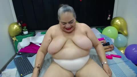VickyBoobss online show from 03/20/26, 07:41