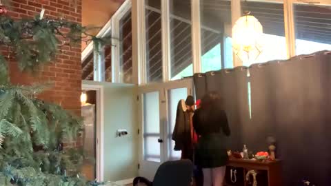 Sarlei Sar-uh-lie online show from 01/11/25, 07:38