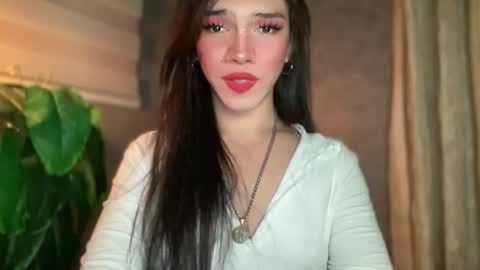 QUEEN online show from 04/02/26, 08:34