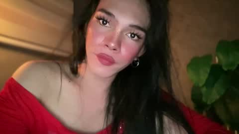 Snapshot of queenn_xxx chatting on 06/29/26, 10:15 QUEEN online show from 06/29/26, 10:15