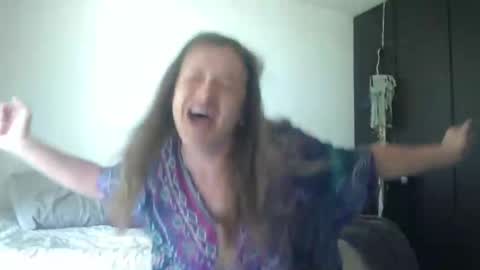 Nico online show from 12/25/24, 04:22