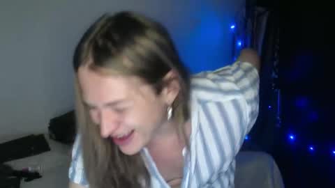 Nico online show from 02/09/25, 03:11