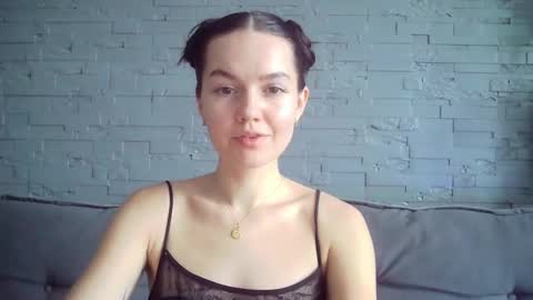 QueenOfModels online show from 11/16/25, 09:26