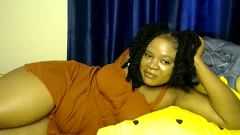 Snapshot of queenofsouls chatting on 02/07/26, 05:33 . online show from 02/07/26, 05:33