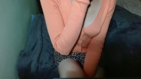 queenoftenderness online show from 10/31/25, 07:59