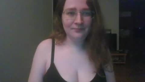 Snapshot of queenofthenights chatting on 06/26/26, 10:03 queenofthenights online show from 06/26/26, 10:03