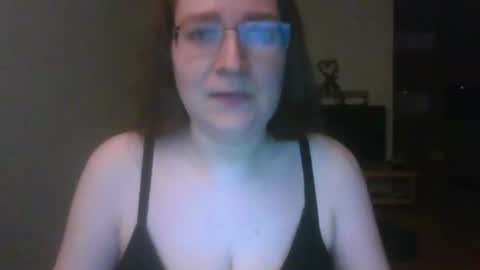 Snapshot of queenofthenights chatting on 07/03/26, 10:27 queenofthenights online show from 07/03/26, 10:27