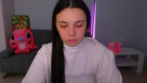 Patricia online show from 10/20/25, 08:48