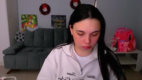 Patricia online show from 12/22/25, 08:55