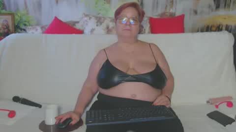 QueenPammy online show from 02/04/25, 02:43