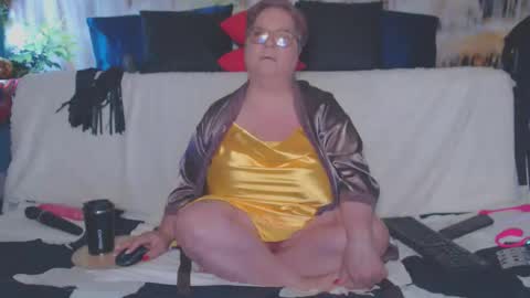 QueenPammy online show from 04/14/26, 07:25