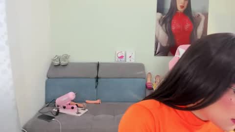 RAMONA ULLOA  online show from 12/08/24, 08:25