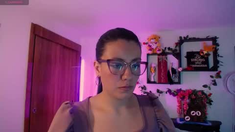 queenrose94 online show from 02/13/26, 12:56