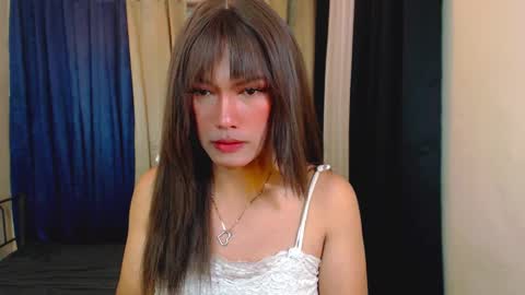 Snapshot of queensabbyvee chatting on 02/14/25, 10:28 Sabrina online show from 02/14/25, 10:28