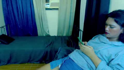 Snapshot of queensabbyvee chatting on 02/18/25, 06:48 Sabrina online show from 02/18/25, 06:48