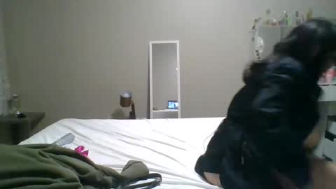 Snapshot of queensecrets chatting on 12/06/24, 07:32 queensecrets online show from 12/06/24, 07:32