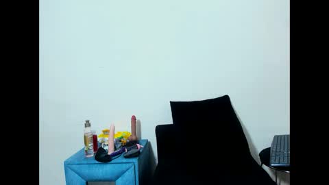queenstarhyl online show from 05/16/26, 12:29