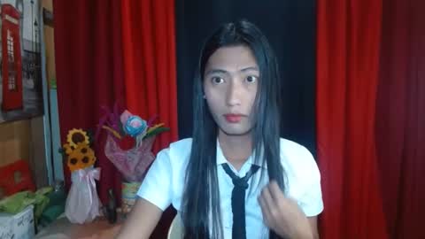 Snapshot of queensteffi chatting on 02/16/25, 02:43 queensteffi online show from 02/16/25, 02:43