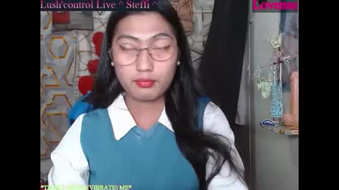 Snapshot of queensteffi chatting on 05/25/26, 10:27 queensteffi online show from 05/25/26, 10:27